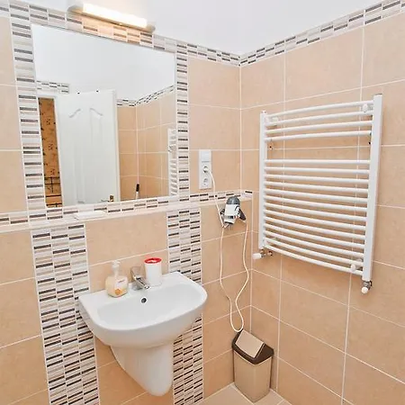 Guest house Oasis *