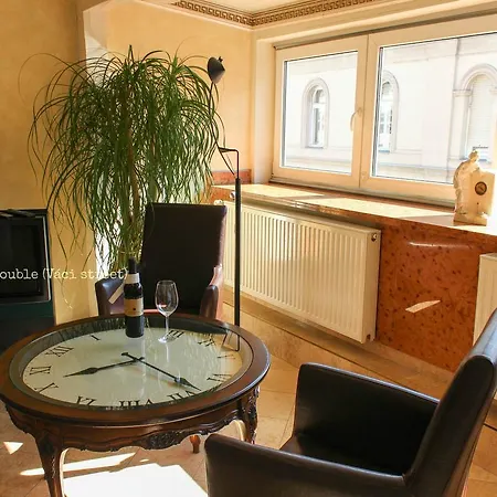 Yolo Hostel Budapest