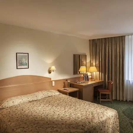 Hotel Danubius Erzsébet Center 3*