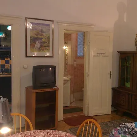 Apartment Garibaldi 5 & *