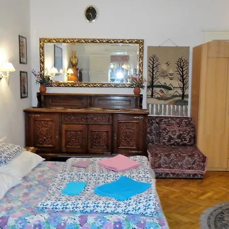 Apartment Garibaldi 5 &