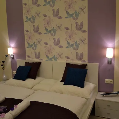Apartment Magnolia Terazze Street Parking Apartment Budapest