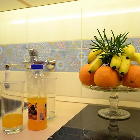 Magnolia Terazze Street Parking Apartment Будапешт