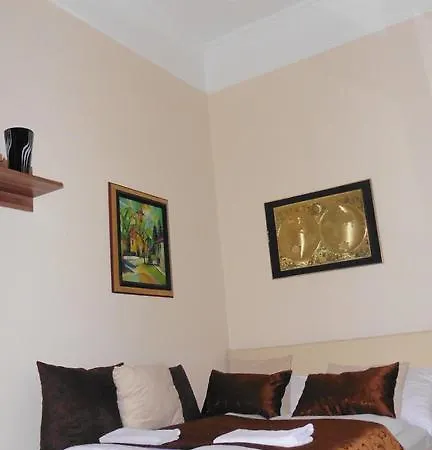 Apartment City Center Cintia Apartman *