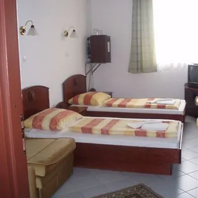Szálloda Polus Budapest
