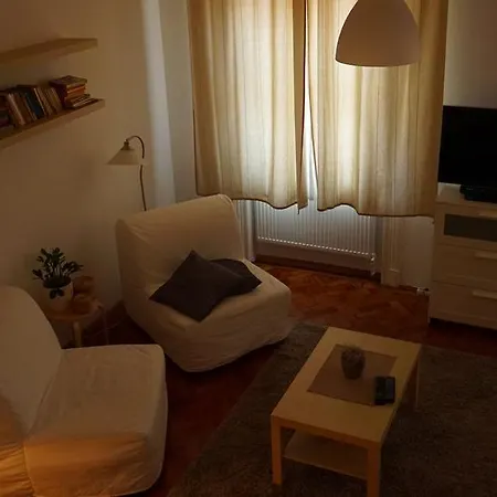 Apartment St Istvan
