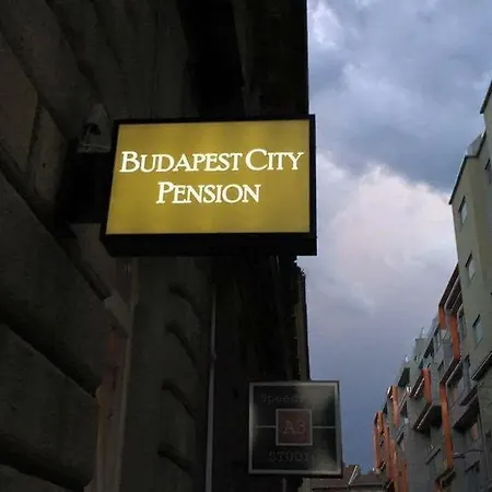 Budapest Citi Guesthouse - Self Check In