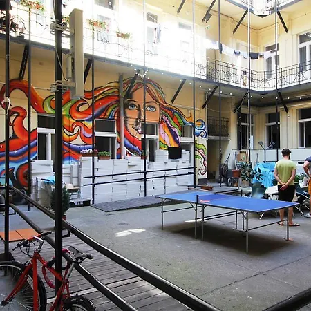Hostel Dbc *
