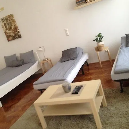 Apartment St Istvan *