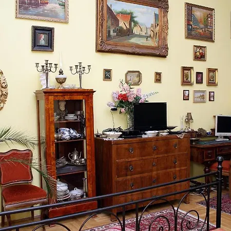 Tourist - Jozsef Koerut Apartment Budapest