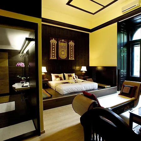 Andrassy Thai Budapest