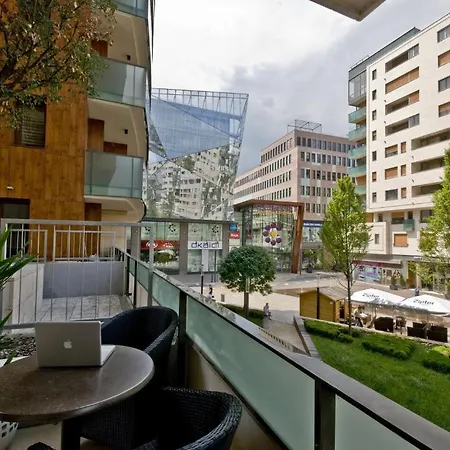 Corvin Lux Apartmanhotel 4*