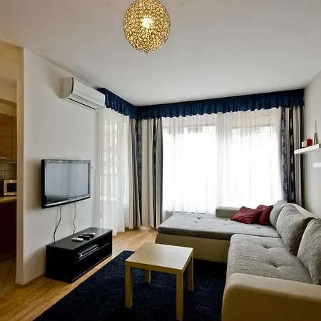 Corvin Lux Apartmanhotel Budapest