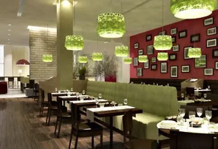 Hotell Courtyard By Marriott Center 4*