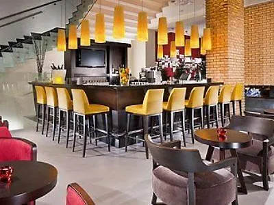 Hotell Courtyard By Marriott Center