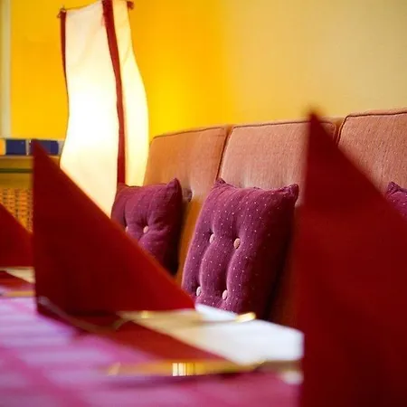 Hotel Thomas 3*