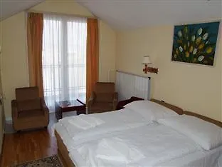 Hotel Bara Junior