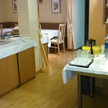Bed & Breakfast Alfred Panzio 3*