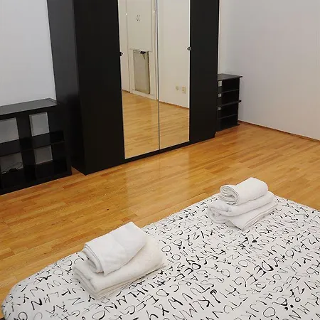 Zonaflat - Opera Apartament *