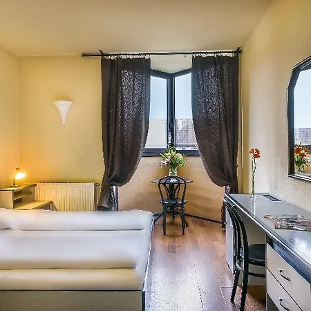 Thomas Hotel