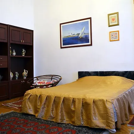 Ferenciek Tere * Budapest