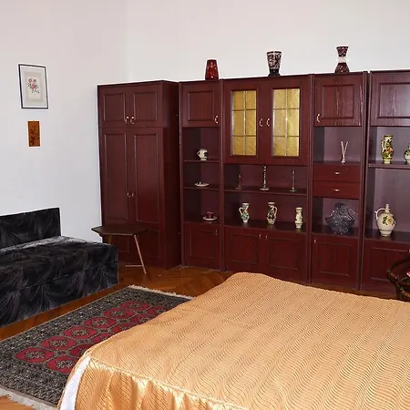 Ferenciek Tere * Budapest