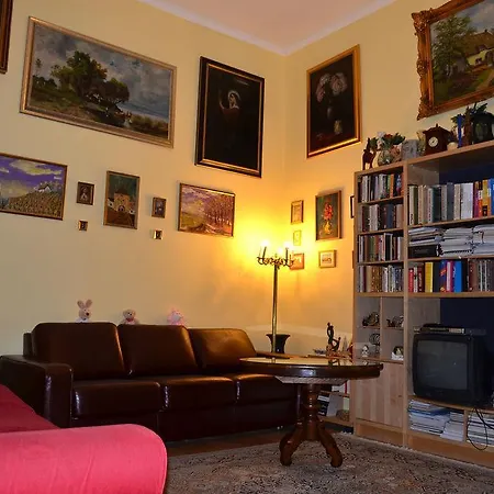 Ferenciek Tere * Budapest