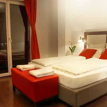 East 4* Budapeste