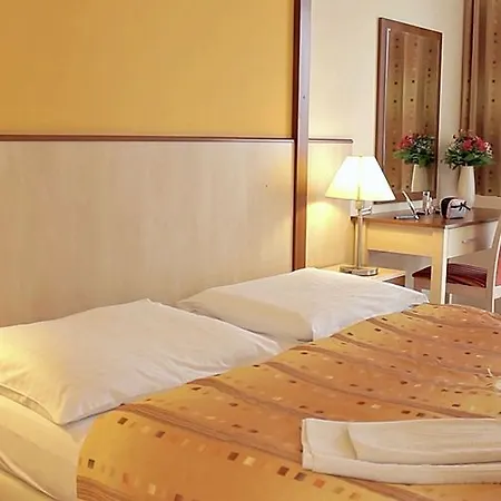 Premium Aparthotel 3*