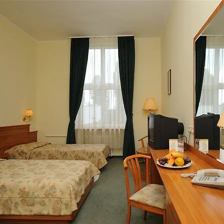 Hotel Millennium 3*