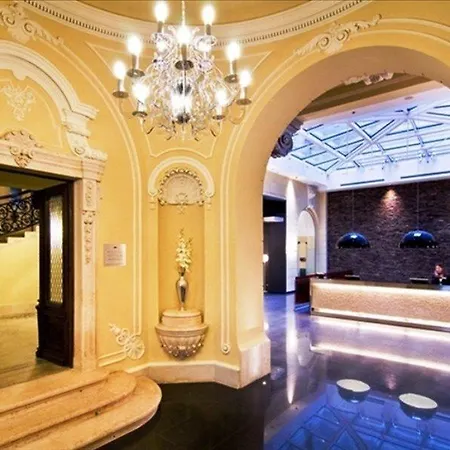 מלון Eurostars Palazzo Zichy