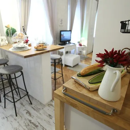 Appartement D.five Vintage At Basilica Budapest