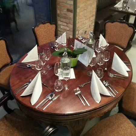 Apartmanhotel Corvin Lux 4*