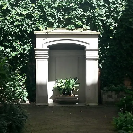 Bmg Basilica Apartment