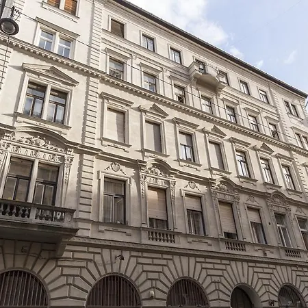 Superior Loft At Basilica * Budapest