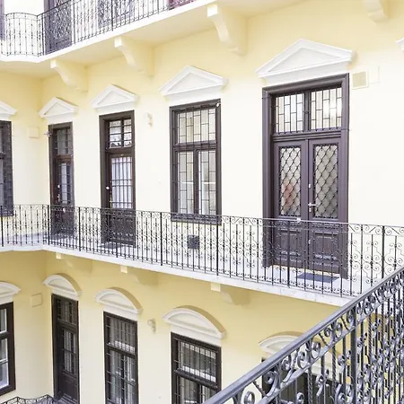 Superior Loft At Basilica