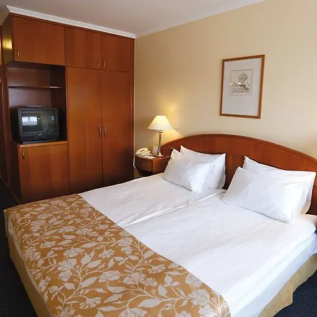 Hotel Danubius Flamenco 4*