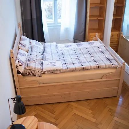 Jokai Ter Appartement *