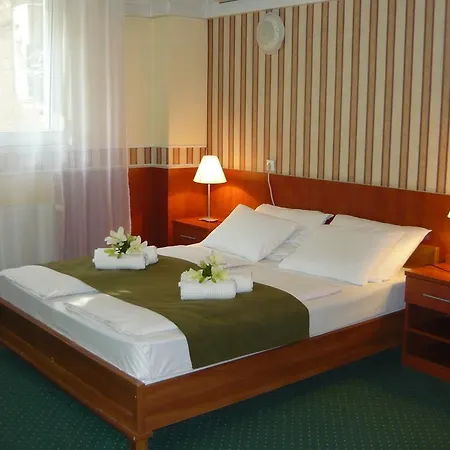 Atlantic Hotel