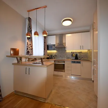 Rosehill Side Apartment *