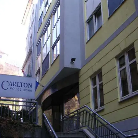 Carlton Buda Castle מלון בודפשט