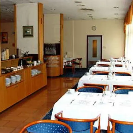 Carlton Buda Castle 4*