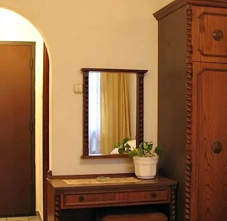 Apartmanhotel Happy