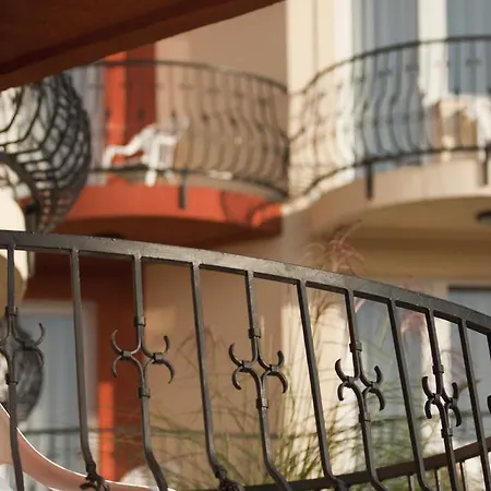 Szálloda Szőnyi Garden Pest 3*