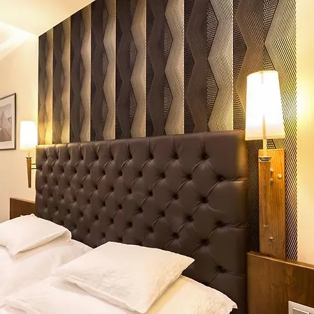 Szőnyi Garden Pest 3*