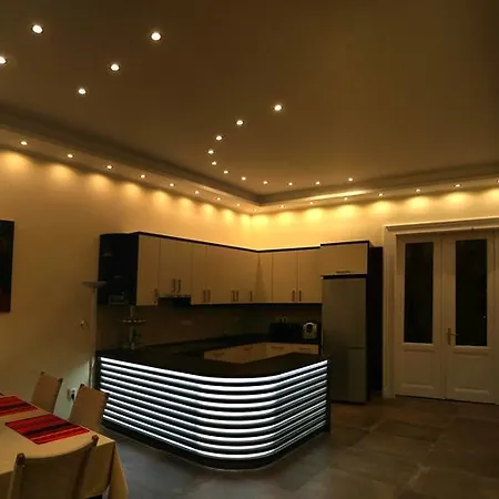 Puravida: Deluxe & Studio
