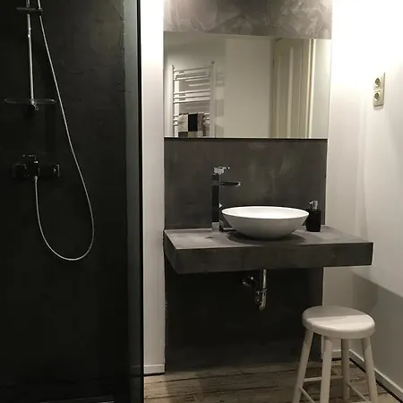 Standard By Hi5 - Teréz 35 Apartman *