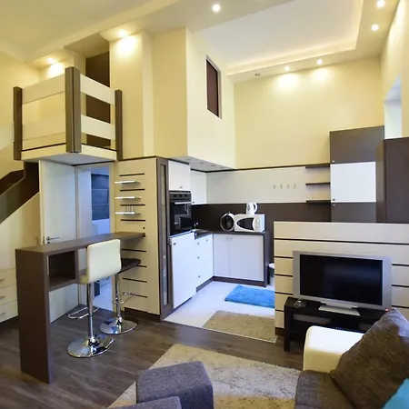 Apartment Standard By Hi5 - Fejer Gyorgy St