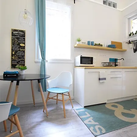 Standard By Hi5 - Fejer Gyorgy St Apartment Budapest