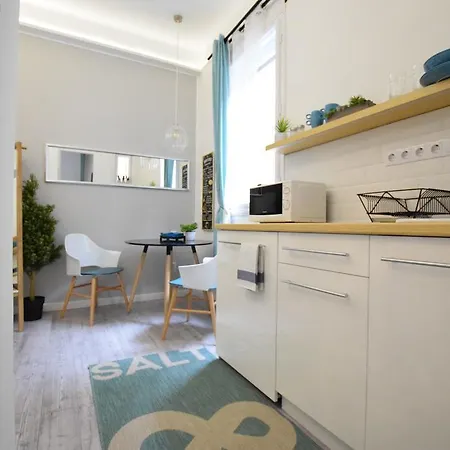 Standard By Hi5 - Fejer Gyorgy St Apartment Budapest
